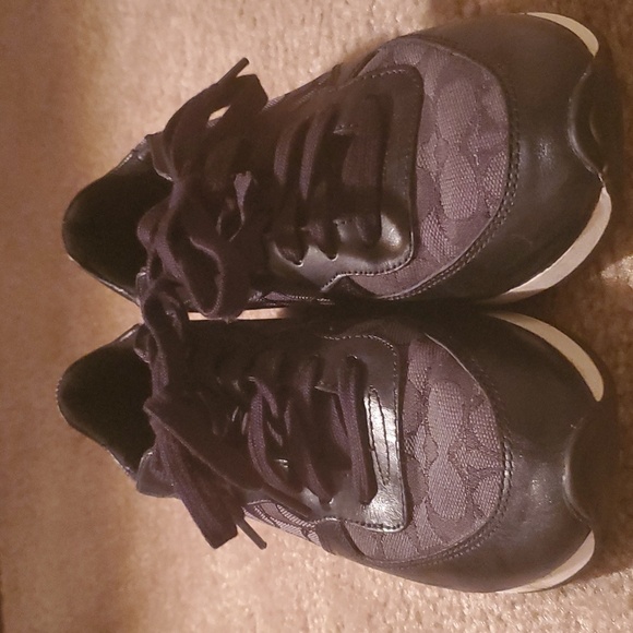 Coach Signature Sneakers, Sz.8 - Picture 2 of 6